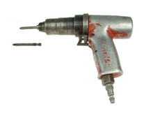 Chicago Pneumatic Reversible Screw Gun 55 in. lbs.