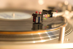 Nasotec Swing headshell with Gold Note Tuscany and Hana Umami Red - Hifi Pig