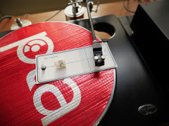 IntegrityHifi Tru-Glide Tonearm | REVIEW by Part-Time Audiophile