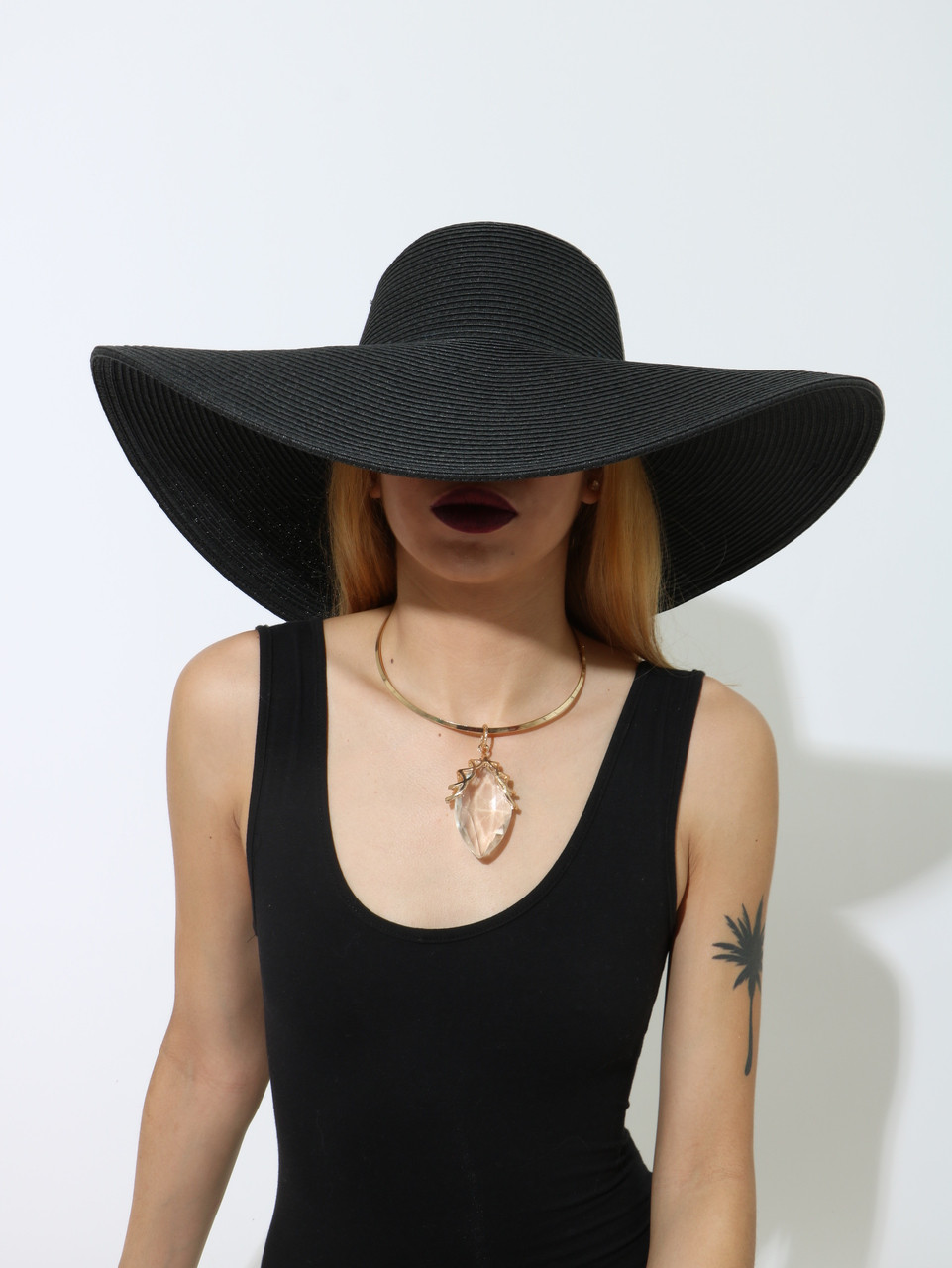 black floppy hat