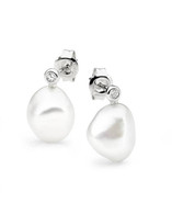White Pearl Earrings (17-1412)