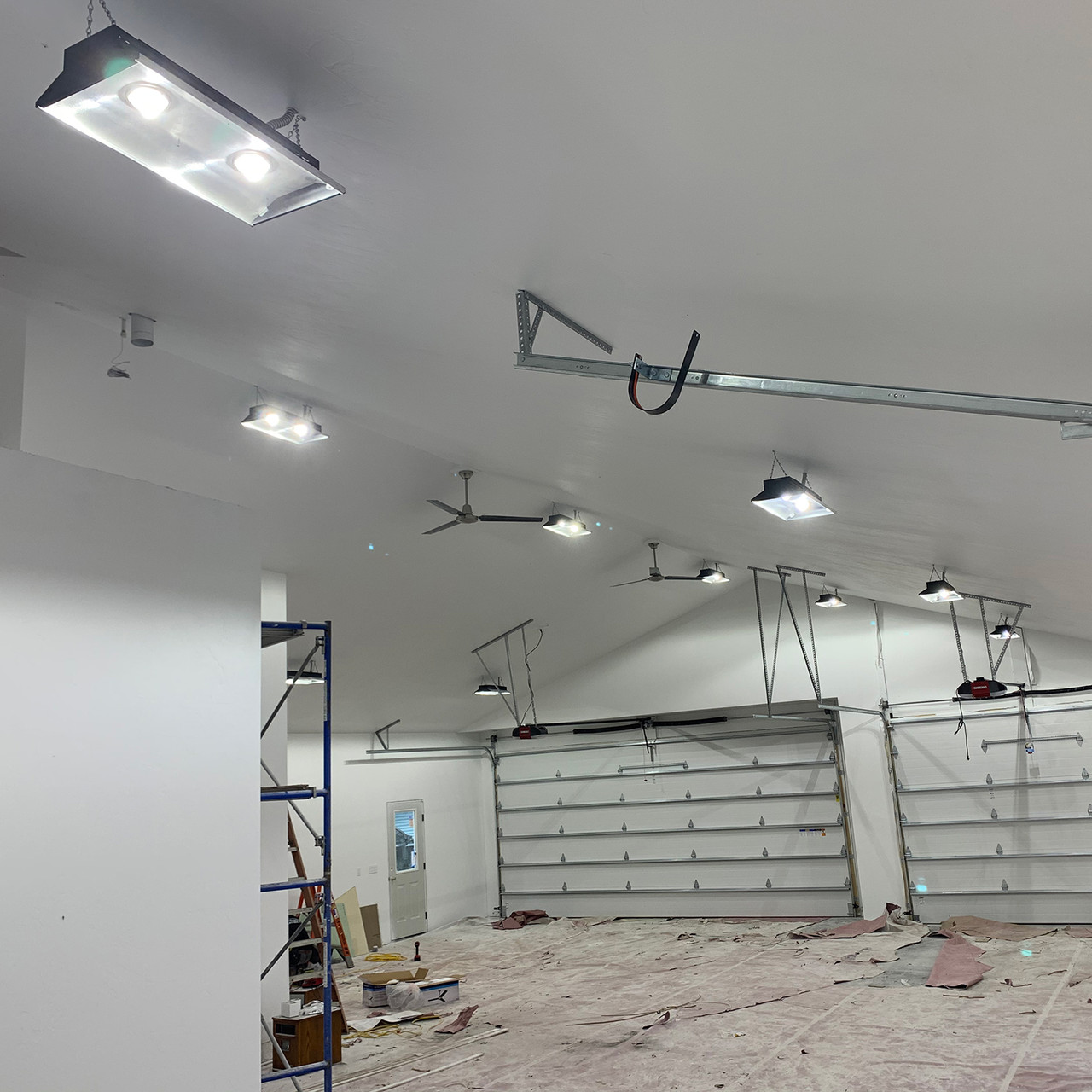 #12837: Light Fixtures for Garage Lighting Application