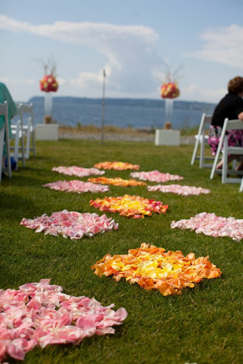 Rose Petal Aisle Styles and How to Calculate Petals Needed Flyboy