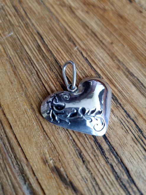 Nine50 Silver Heart Pendant