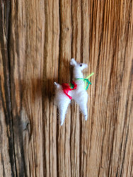 Nine50 Tiny Alpaca Brooch