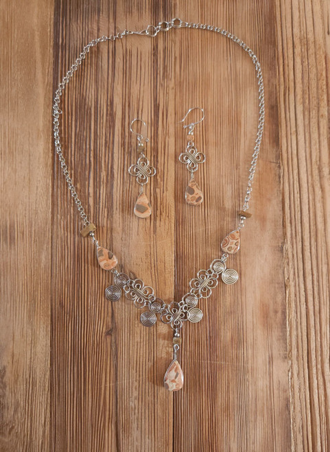 Nine50 Alpaca Silver Peruvian Necklace and Earring Set