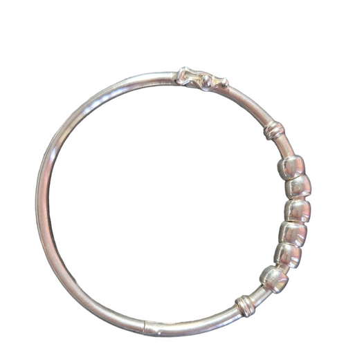 Nine50 Peruvian Silver Bangle