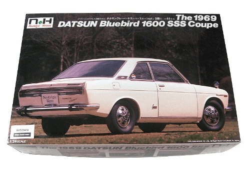 Doyusha NH25 Datsun Blue Bird 1600SSS Coupe 1/24 Scale Kit