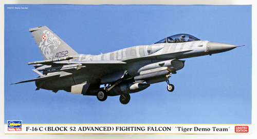 Hasegawa 07452 F-16C (Block 52 Advanced) Fighting Falcon "Tiger Demo Team" 1/48 scale kit
