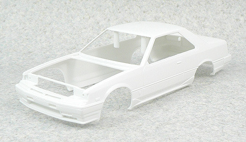 Aoshima 41376 Nissan Skyline HT 2000 Turbo RS-X (KDR30) 1983 1/24 scale kit