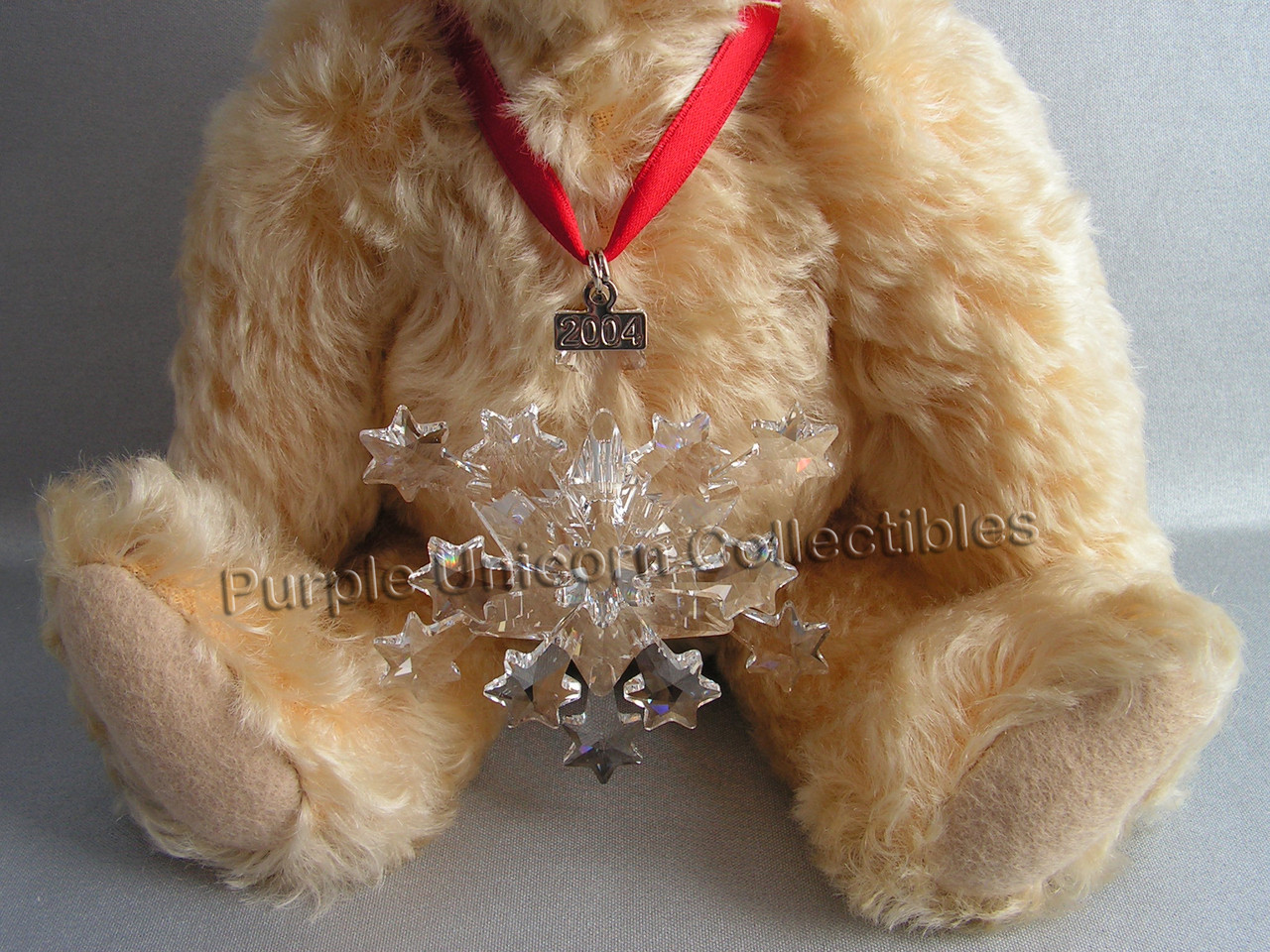 2004 Steiff Daniel Bear with Swarovski Annual Edition