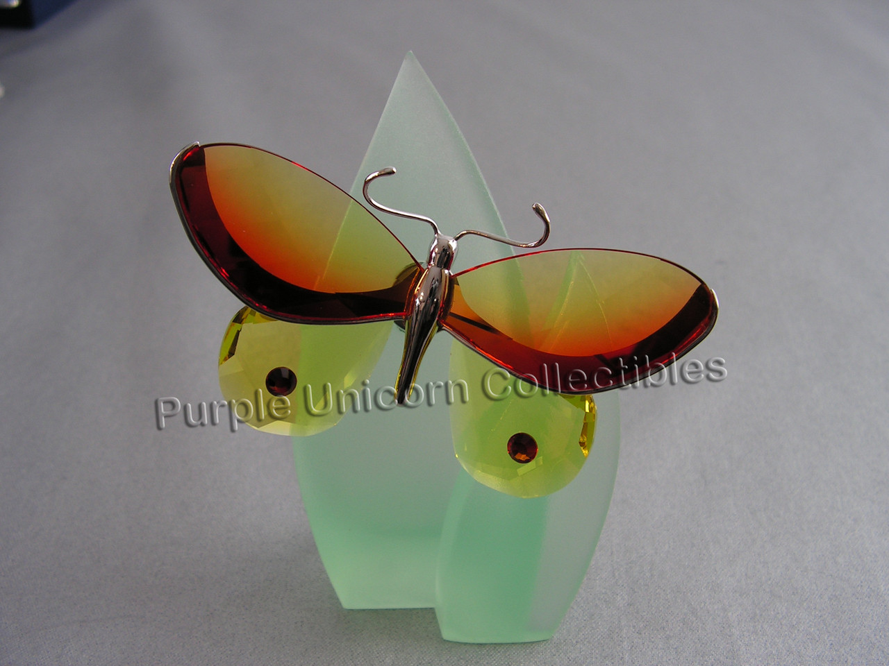Arborea Butterfly Object (Aborea) with Leaf Display