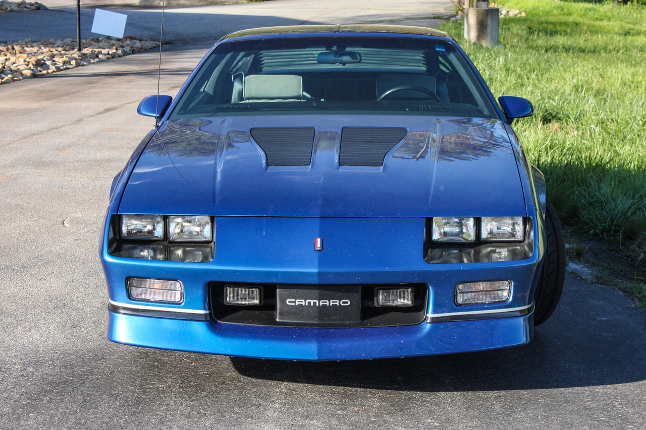 85 92 Camaro Z28 Iroc Hood Used Oem Hawks Third Generation Check out 19camaro85 1985 chevrolet camaro in redondo beach,ca for ride specification, modification info and photos and follow 19camaro85's 1985 chevrolet camaro for updates at. 85 92 camaro z28 iroc hood used oem