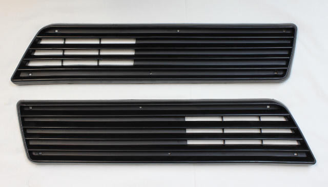 98-02 Firebird//Trans Am Top Fender Grilles Pair New Reproduction