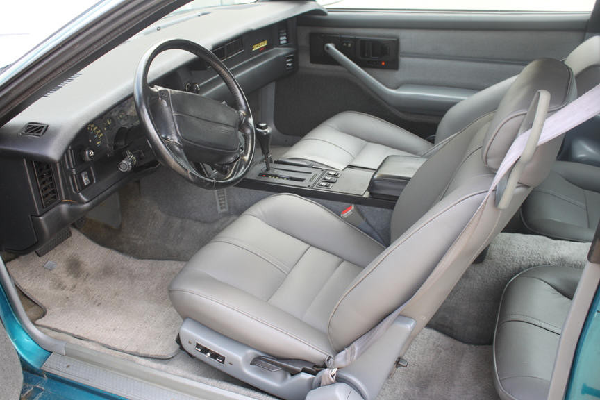88 92 Camaro Iroc Z28 Rs Seat Upholstery Kit Katzkin Leather Style With Headrest And Split Style Rear Seat