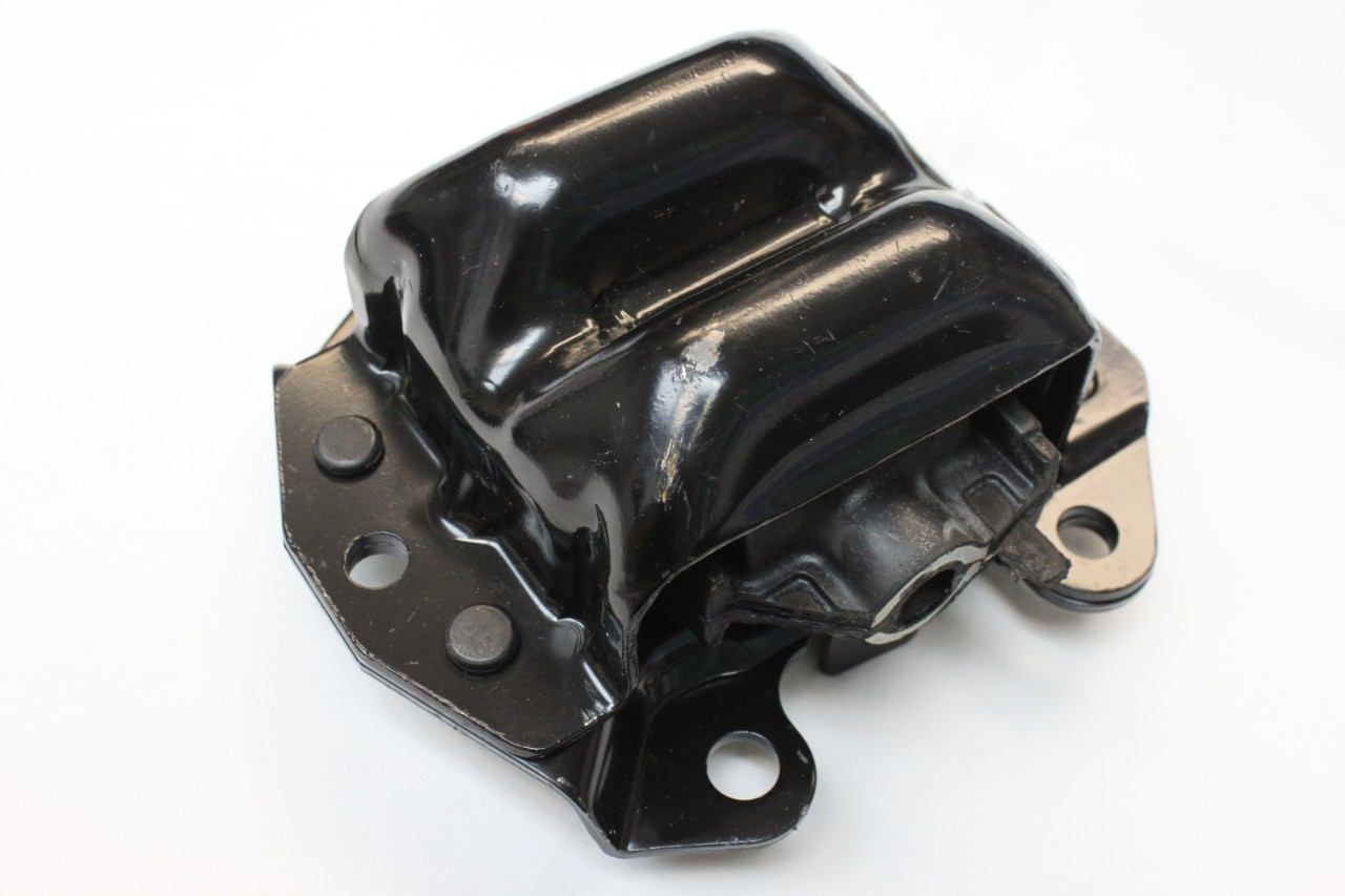 Motor Mount, GM "LSX" Motor Mount Bushing Complete with Clamshell