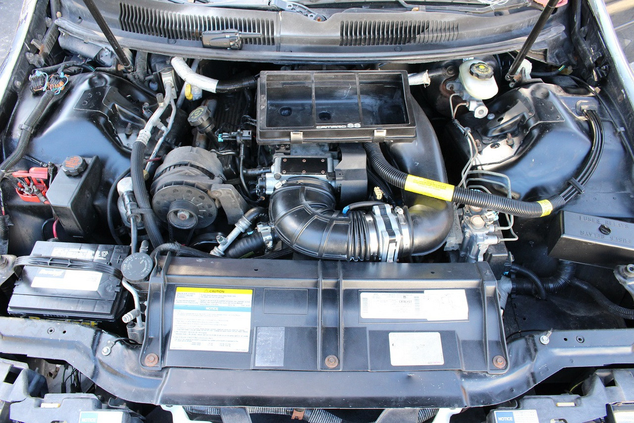 1997-camaro-ss-5-7l-lt1-engine-w-t56-6-speed-trans-161k-miles-hawks