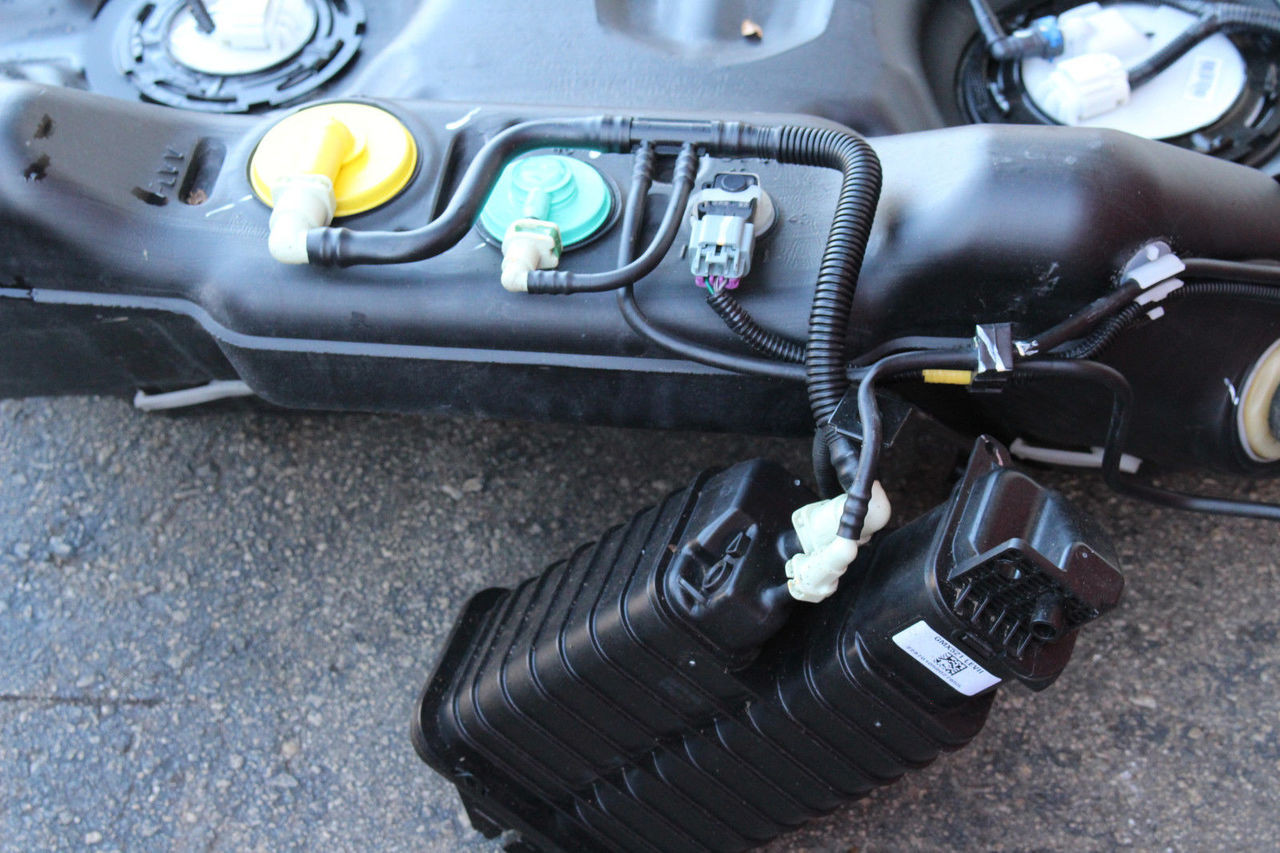 20102015 Camaro Fuel Tank, USED Hawks Third Generation