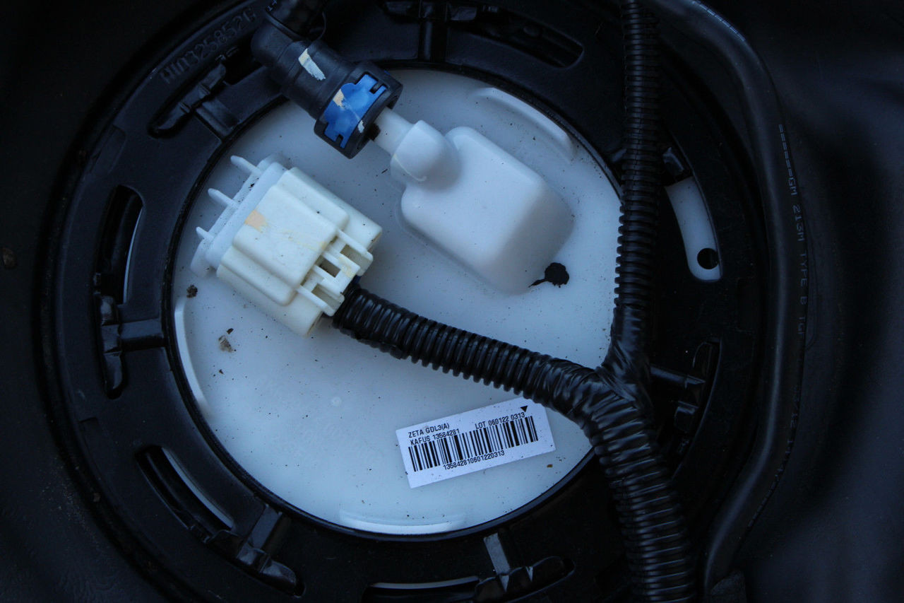 20102015 Camaro Fuel Tank, USED Hawks Third Generation