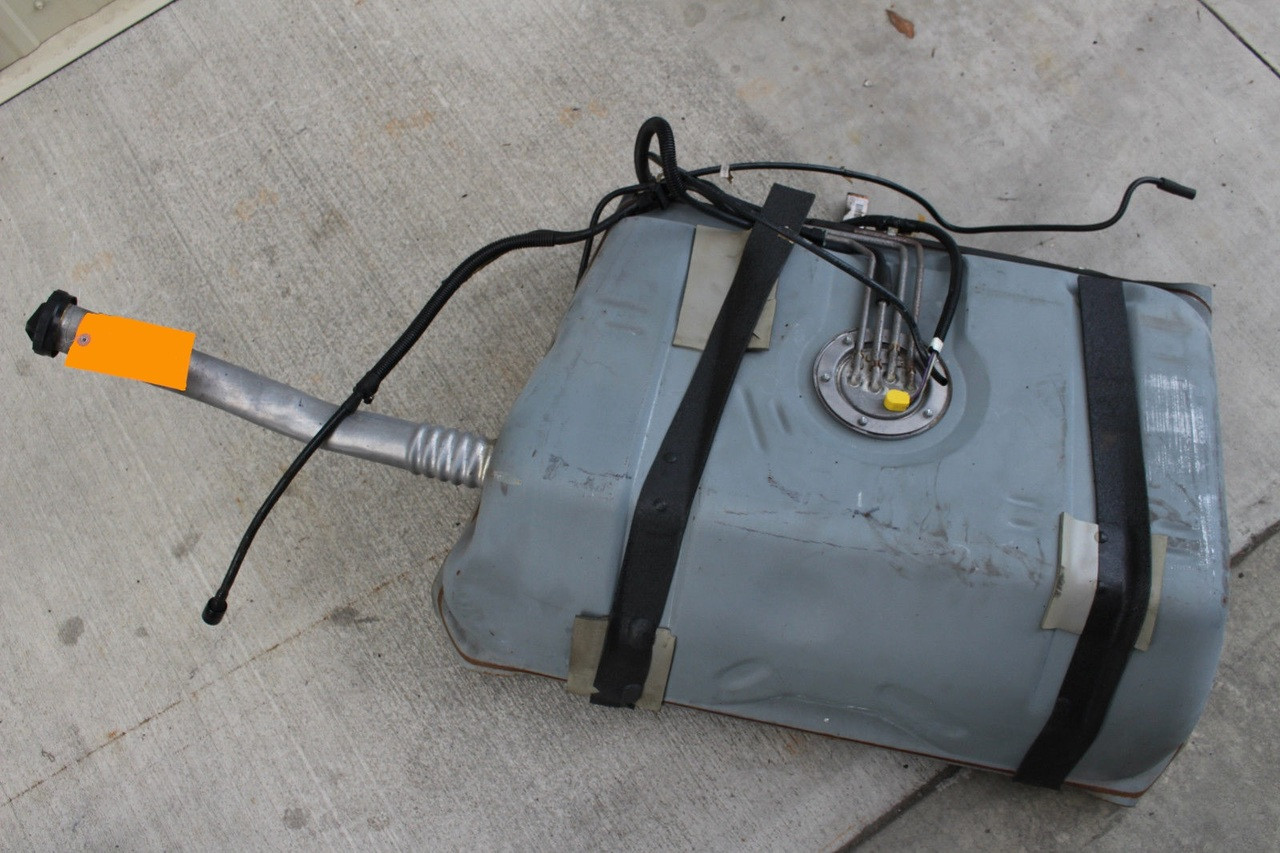 1998 Camaro/Firebird LS1 Fuel Tank with Pump and Sending ... 82 corvette ecm wiring diagram 