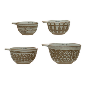 measuring cups with wax relief pattern set of 4
