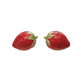 strawberry salt & pepper shakers