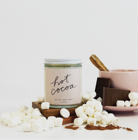 hot cocoa poured candle