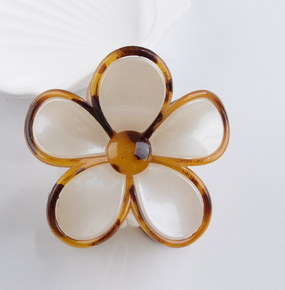 vintage floral hair clip