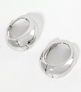 tapered huggie hoops