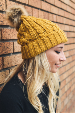 fur pom knit beanie