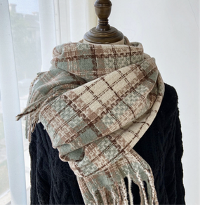 plaid tassel scarf