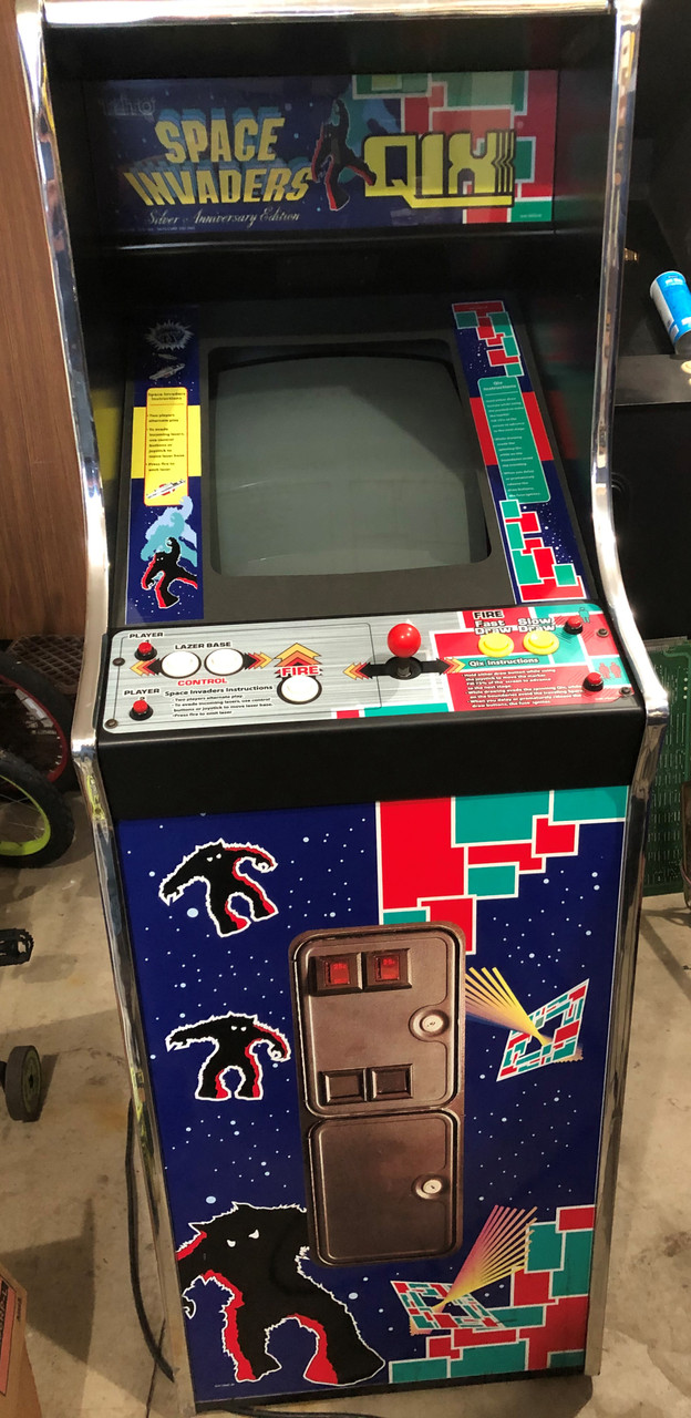 Namco SPACE INVADERS / QIX Arcade Game - Arcade Adventures