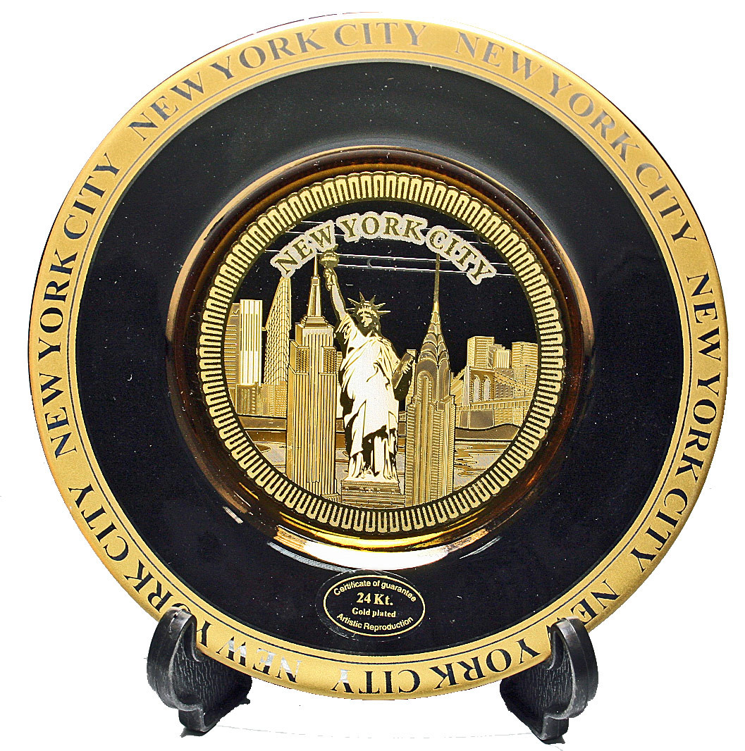 NYC Skyline Black Gold Edged Souvenir Plate 6 Inch