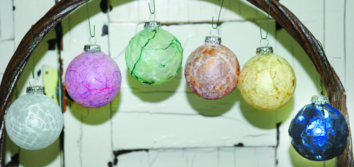 handmade-paper-ornaments-hanging-color-500.jpg