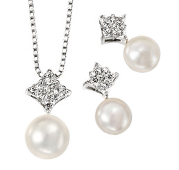 Abella pearl bridal pendant set ideal for bridesmaids jewellery