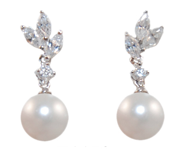 Vintage Inspired pearl wedding earrings