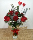9 Red Roses in a vase