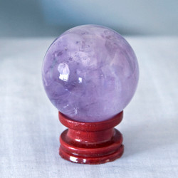 Amethyst is known for it's power, protection and healing energies.  Helps to calm emotions and promotes clarity.


Amethyst Sphere - Weight is .32 lbs or 5.12 oz., sphere is approx. 45 mm.  The Amethyst Sphere pictured is the one that you will be receiving upon purchase of this item.  Stand is not included.