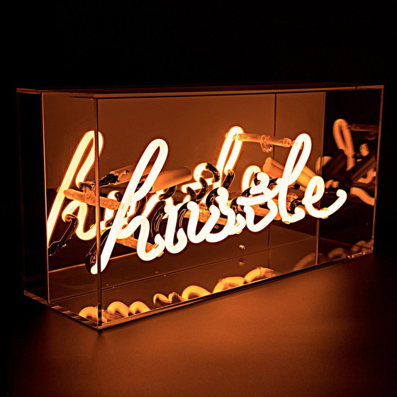Neon Light Box Hustle Maison 24