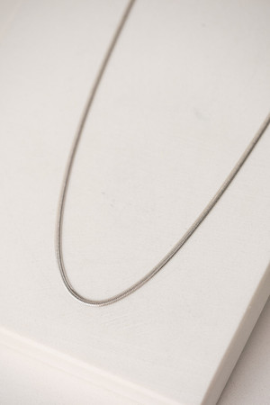 Lover's Tempo Herringbone Chain Necklace in Silver