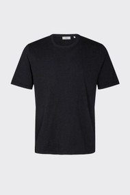 Minimum Delta Tee in Black