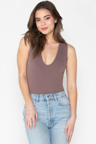 C'est Moi Bamboo Deep V Bodysuit in Mocha