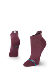 Stance Run Berry Sock in Maroon