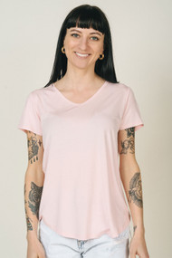 Jackson Rowe Girlfriend Tee in Whisper