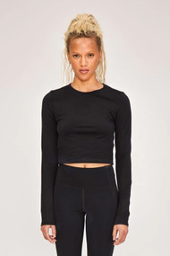 Girlfriend Collective Reset Cropped Long Sleeve in Black