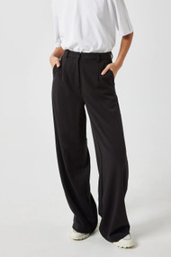 Minimum Lessa 2.0 Pant in Black