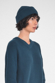 Paper Label Minna Beanie in Blue Coral