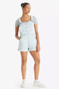 Levi's Vintage Shortall in Changing Expectations