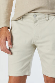 Mavi Jacob Crop Short in Silver Birch Twill