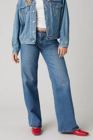 Levi's Low Loose in Real Recognize Real